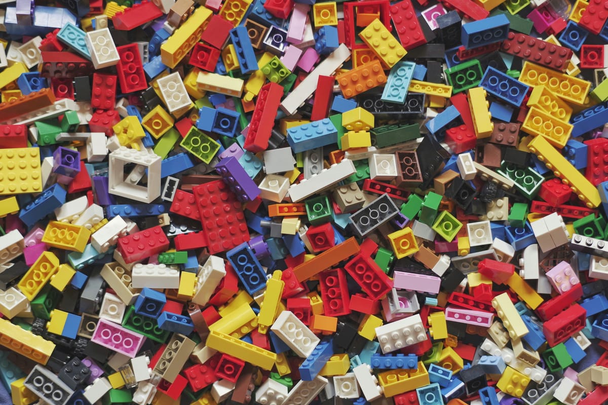 Encouraging problem-solving through LEGO puzzles
